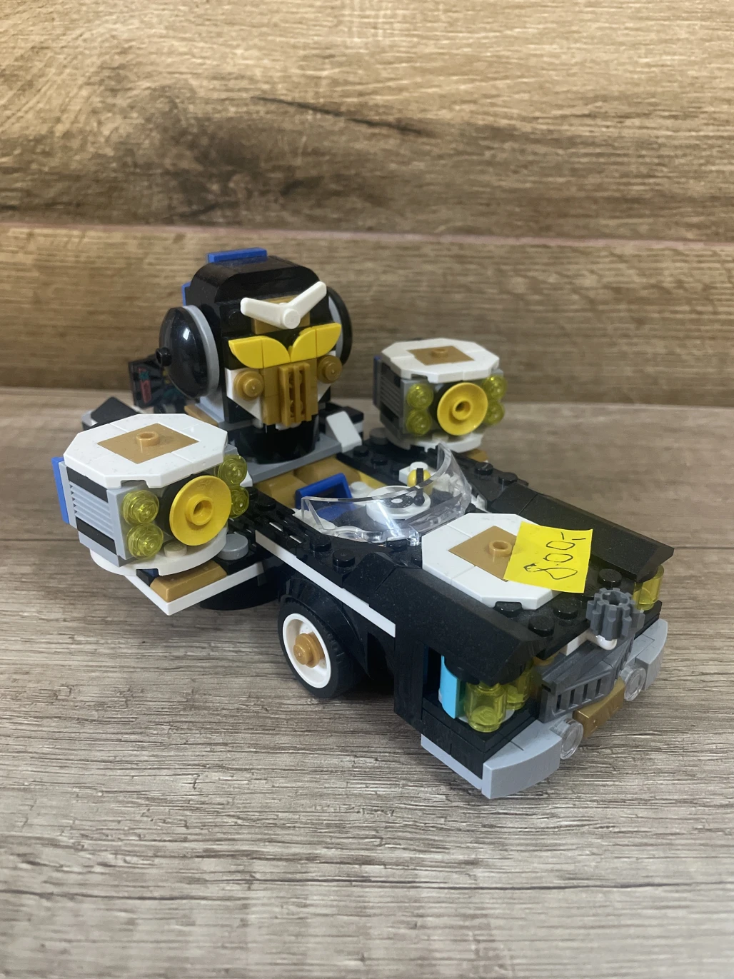 Robo HipHop Car