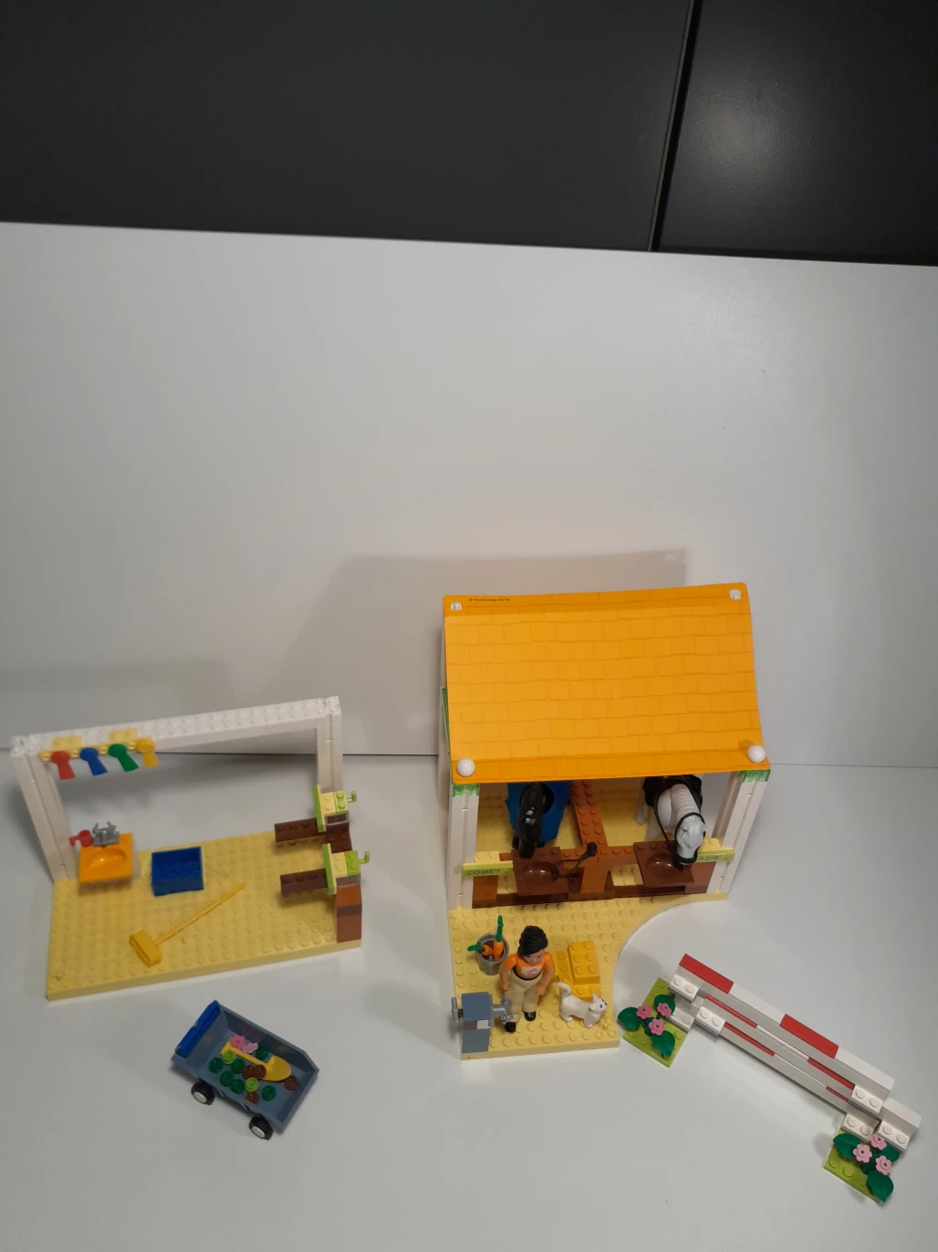 LEGO 5941 Jezdecká škola