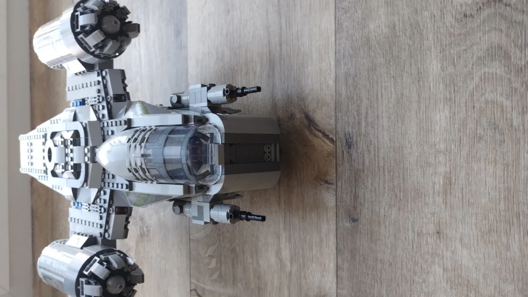 LEGO Star Wars 75292 The Mandalorian Loď nájemného lovce