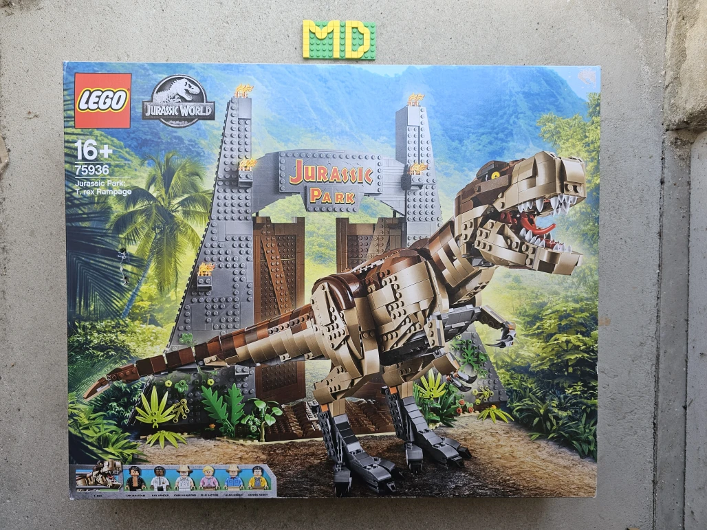 LEGO 75936 Jurský park: Řádění T. rexe