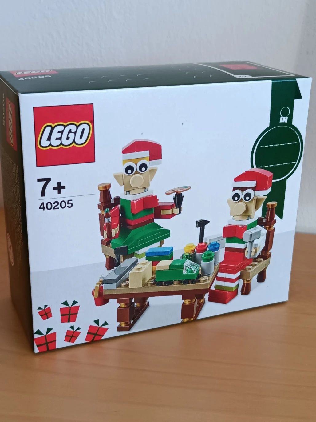 LEGO Malí skřítci pomocníci