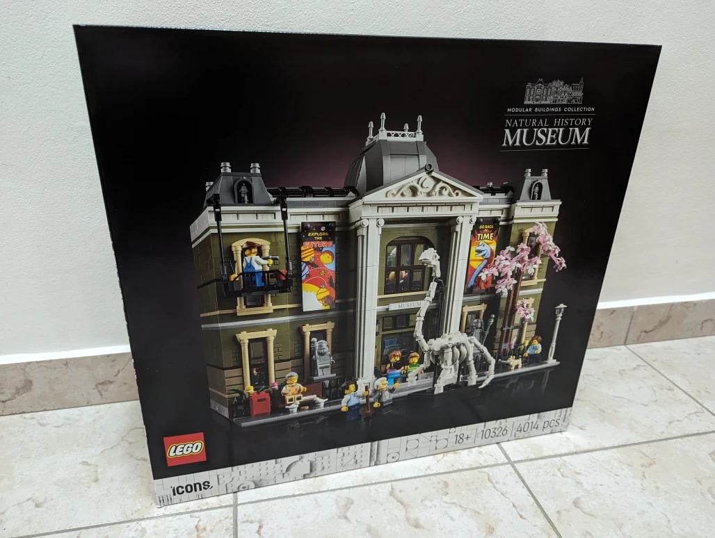 LEGO 10326 Přírodovědné muzeum