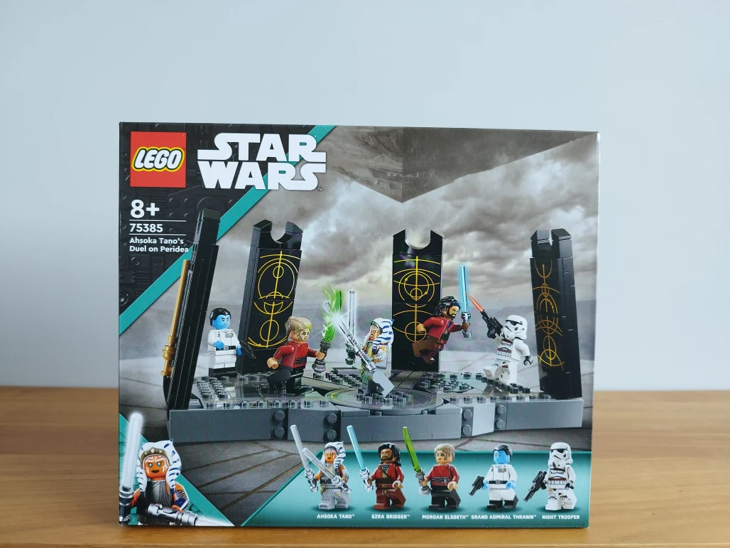 LEGO 75385 Ahsoka Tano a duel na planetě Peridea