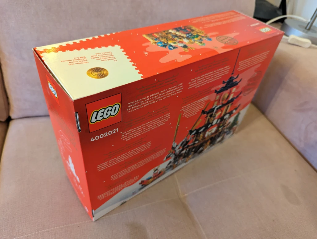 10 let NINJAGO®, Chrám slavností