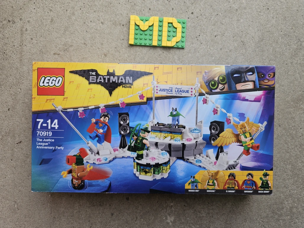 LEGO 70919 Výroční oslava Ligy spravedlivých