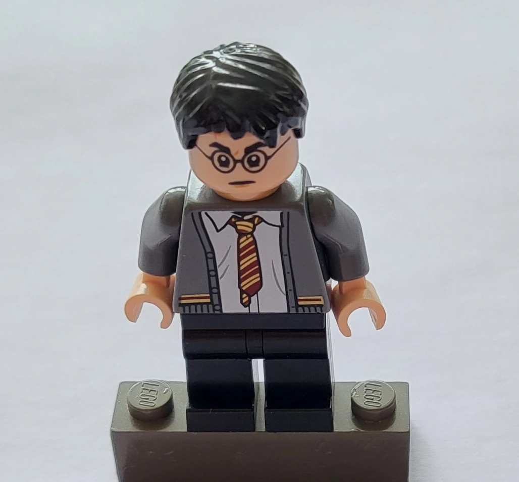 Harry Potter, Gryffindor Cardigan Sweater