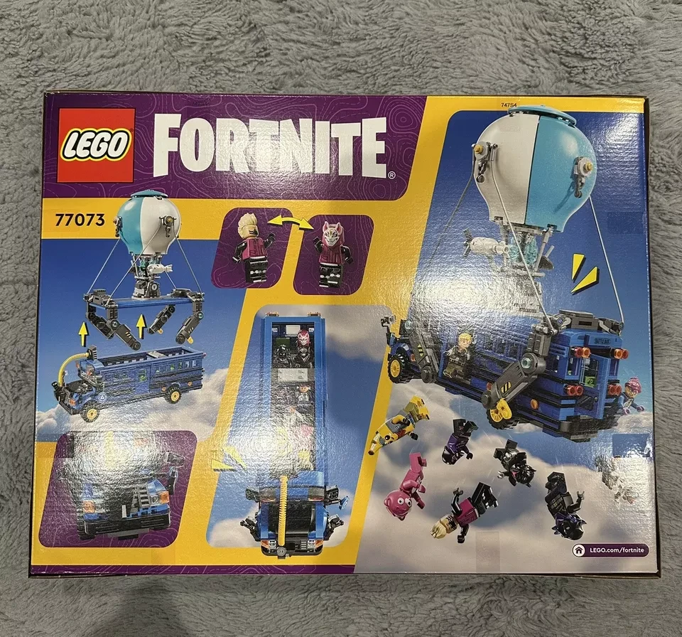 LEGO 77073 Battle Bus