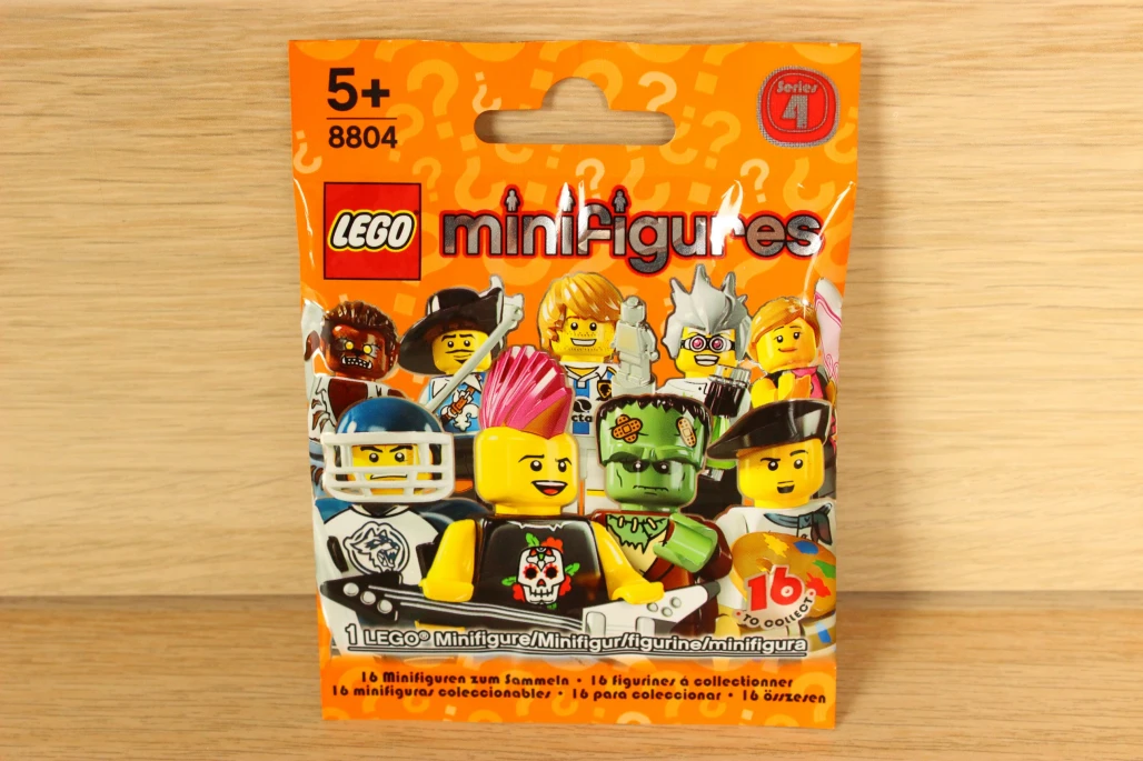 LEGO Minifigures - Series 4 - Complete