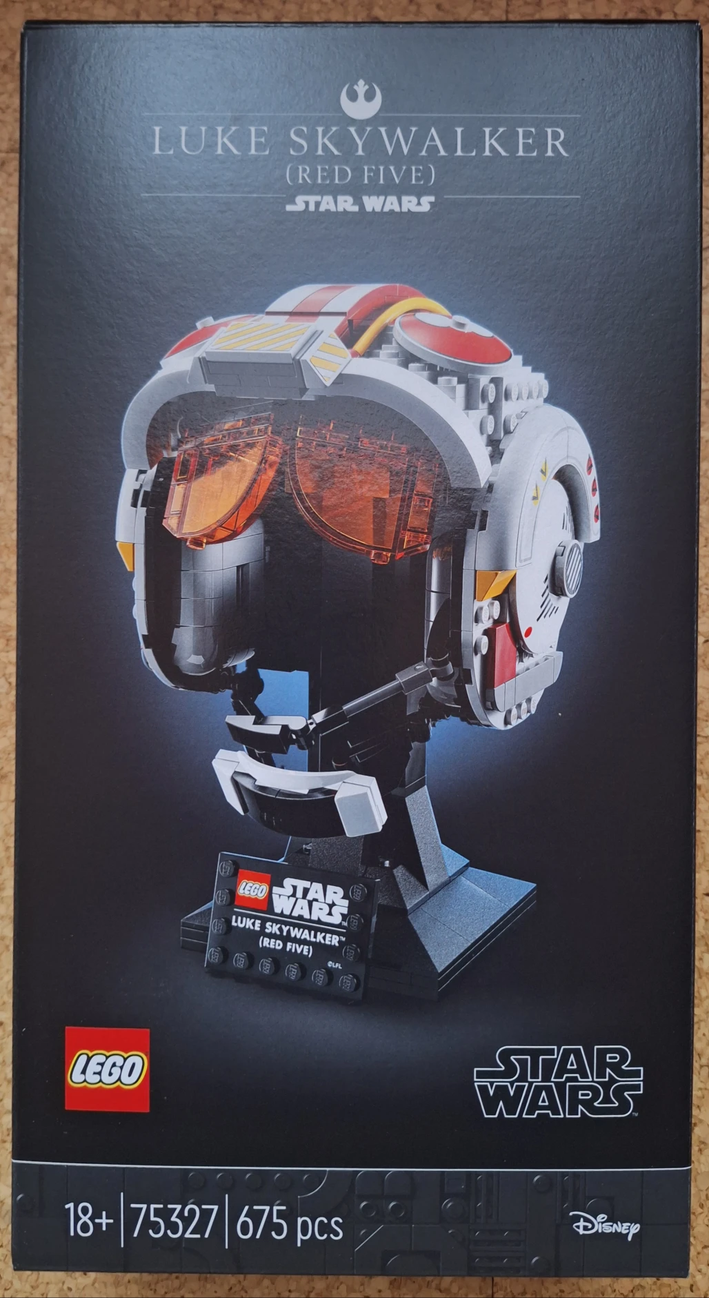 LEGO 75327 Helma Luka Skywalkera (Red Five)