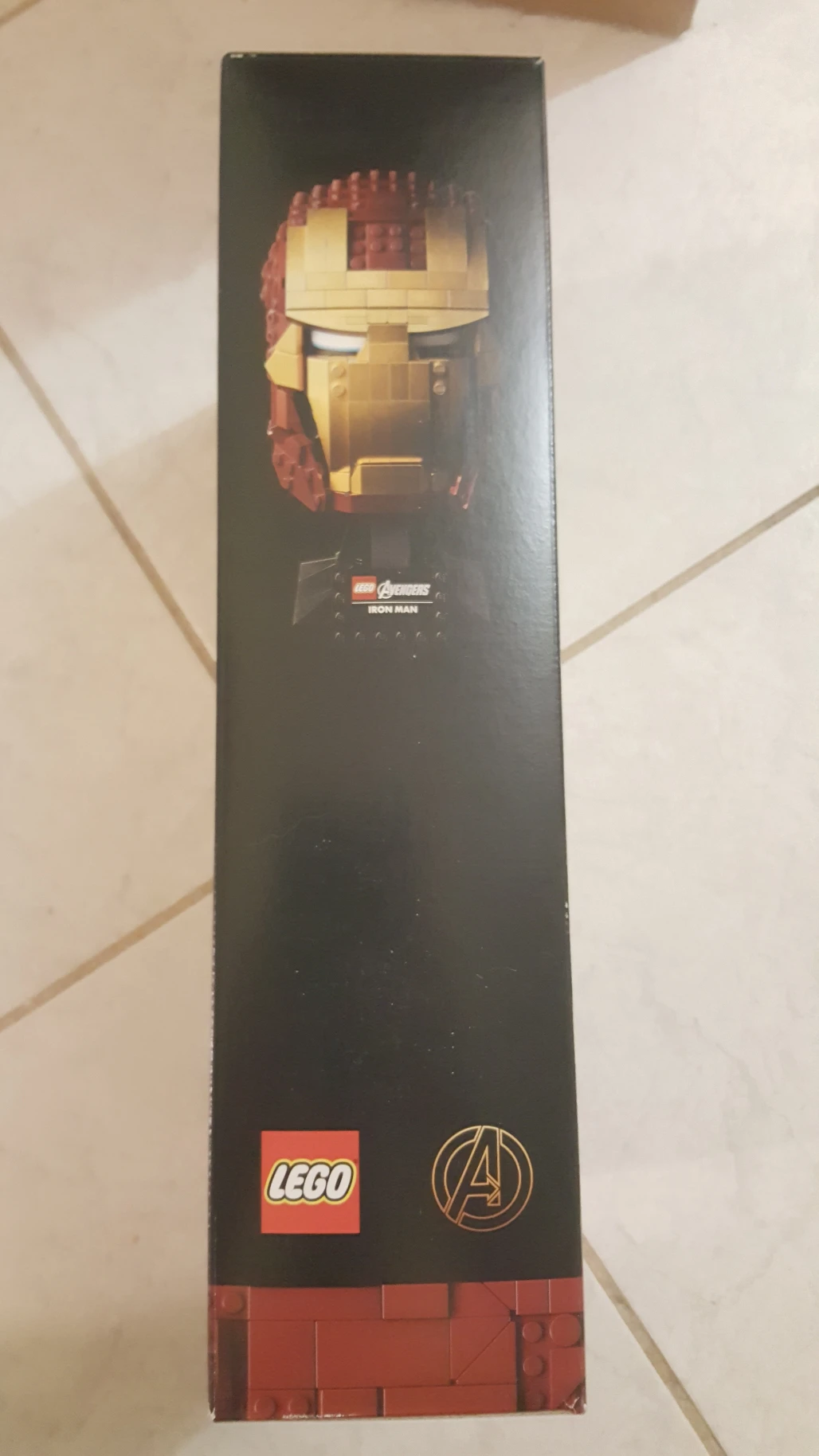 Iron Manova helma