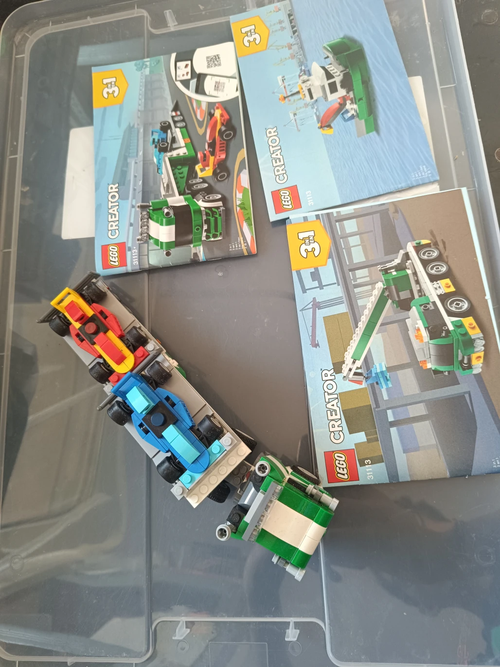 LEGO 31113 Kamion pro přepravu závodních aut