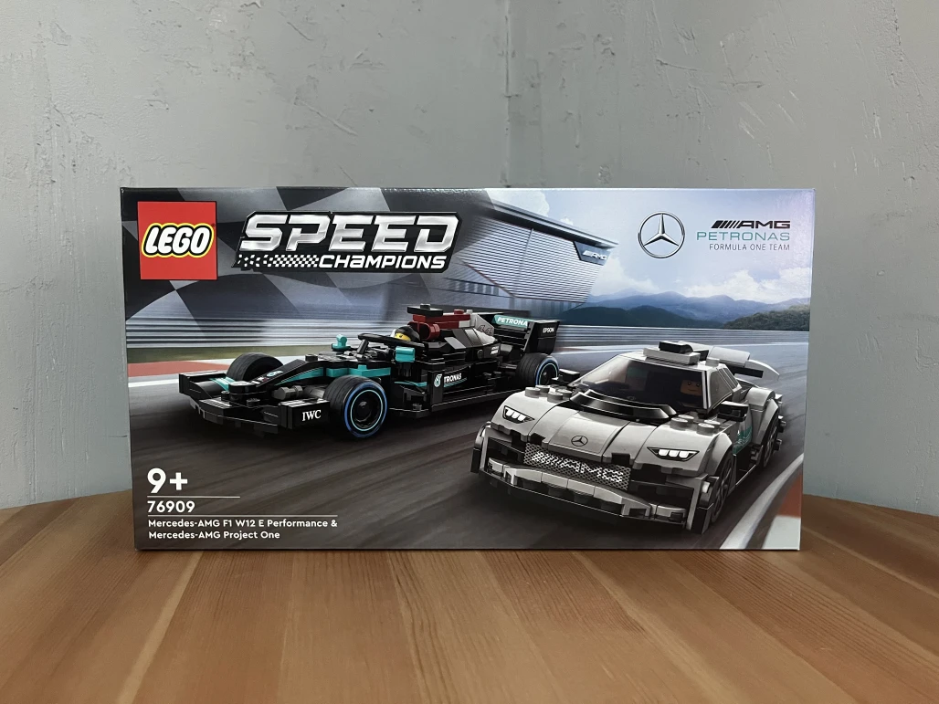 LEGO 76909 Mercedes-AMG F1 W12 E Performance a Mercedes-AMG Project One