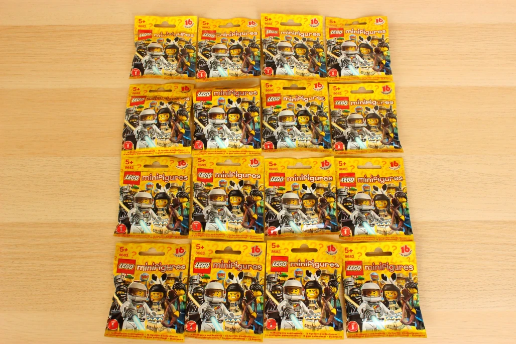 LEGO 8683-17 LEGO Minifigures - Series 1 - Complete