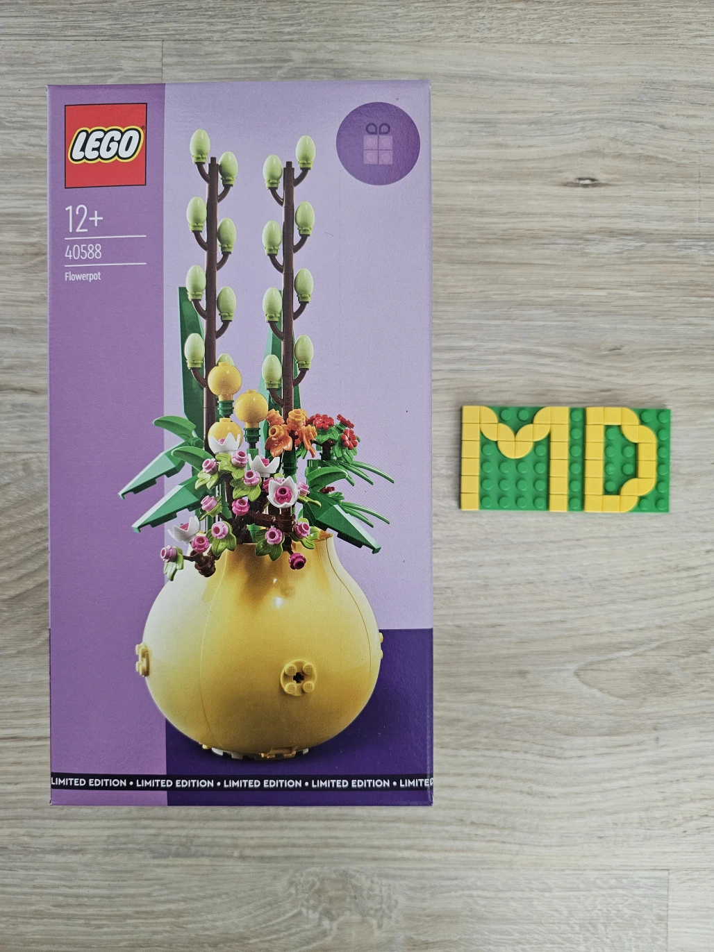 LEGO 40588 Květináč