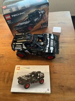 Audi RS Q e-tron