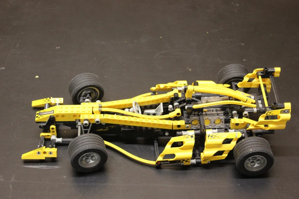 LEGO 8445 Závodní auto