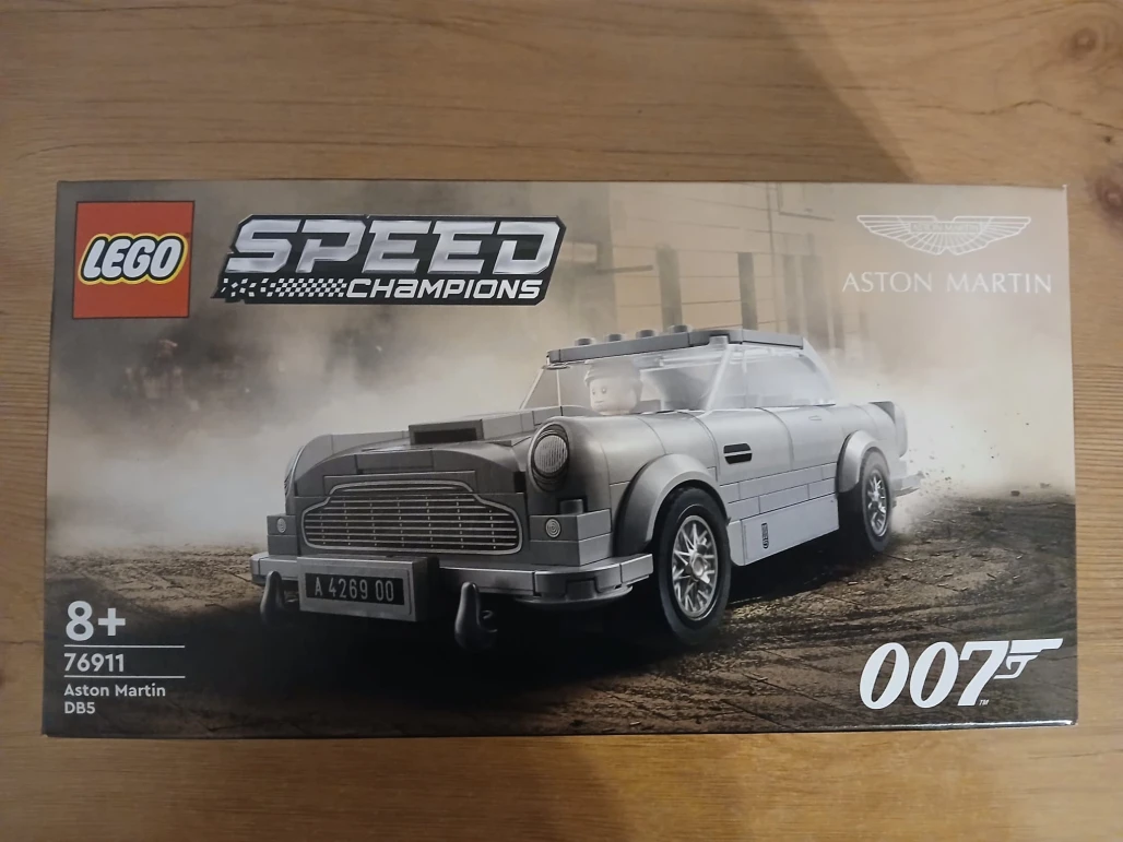 LEGO 76911 007 Aston Martin DB5