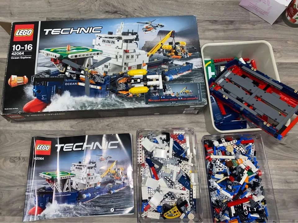 LEGO 42064 Výzkumná oceánská loď