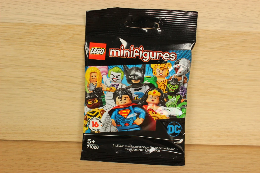 LEGO Minifigures - DC Super Heroes Series - Complete