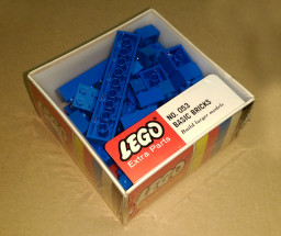 Assorted basic bricks - Blue