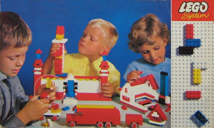 Basic Building Set in Cardboard