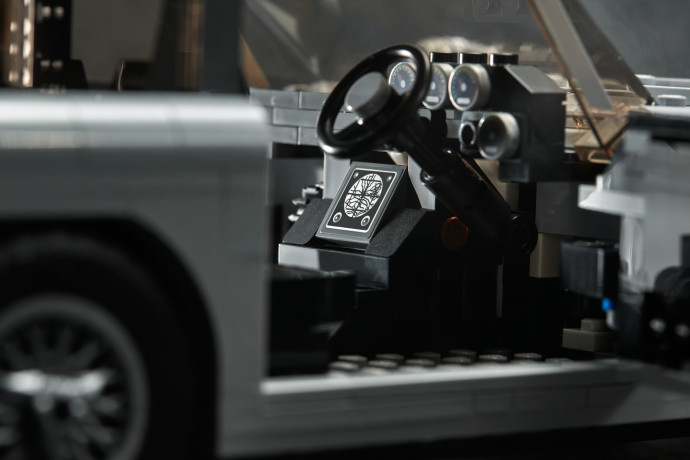 Bondův Aston Martin DB5