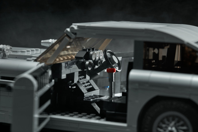 Bondův Aston Martin DB5