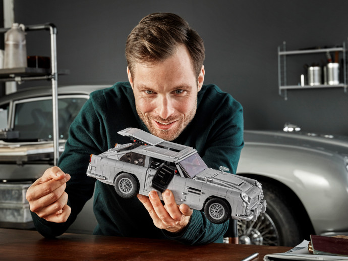 Bondův Aston Martin DB5