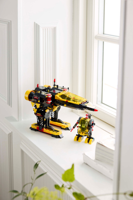 Blacktron Renegade