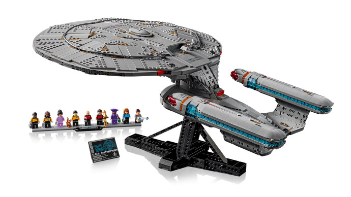 Star Trek: U.S.S. Enterprise NCC-1701-D™