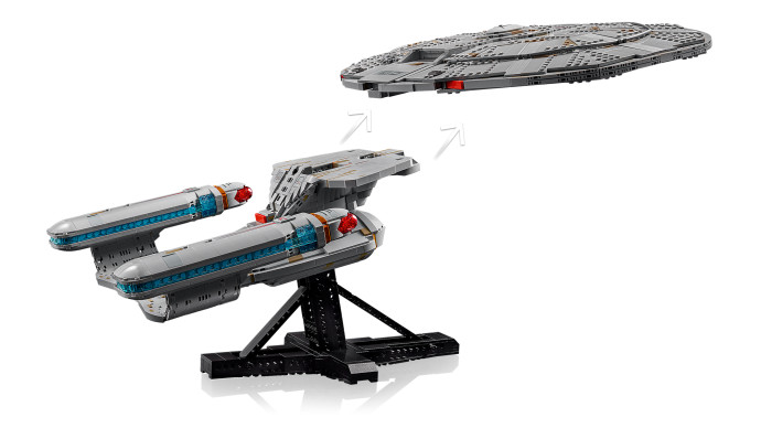 Star Trek: U.S.S. Enterprise NCC-1701-D™