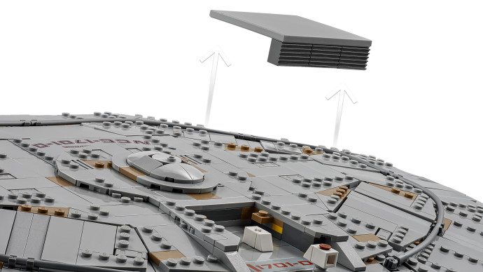 Star Trek: U.S.S. Enterprise NCC-1701-D™