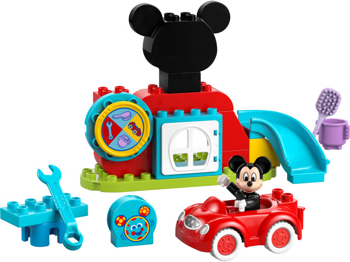 Mickeyho klubík a auto