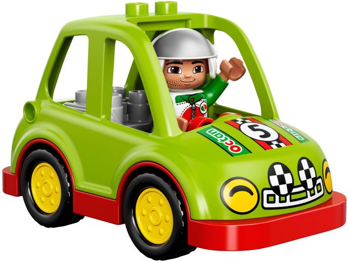 Závodní auto