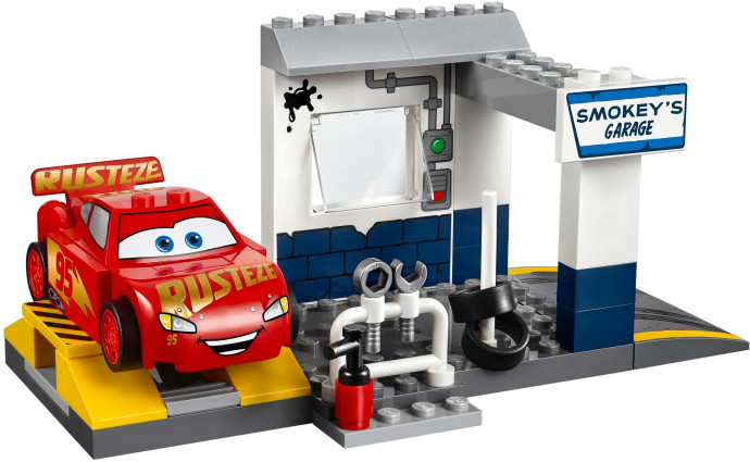 Smokey's Garage
