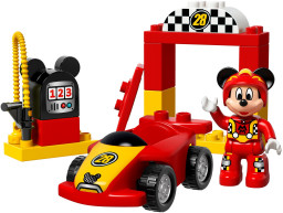 Mickeyho závodní auto