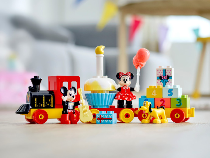 Narodeninový vláčik Mickeyho a Minnie