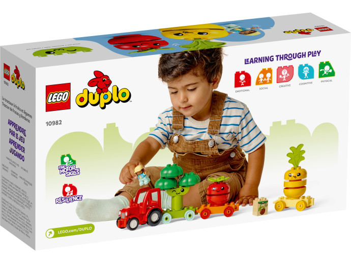 Traktor se zeleninou a ovocem