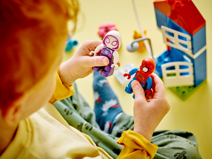 Spider-Manův domek