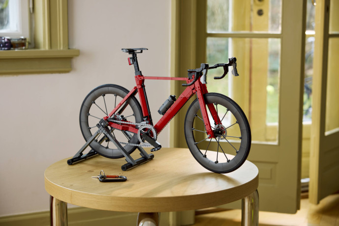 Cestný bicykel