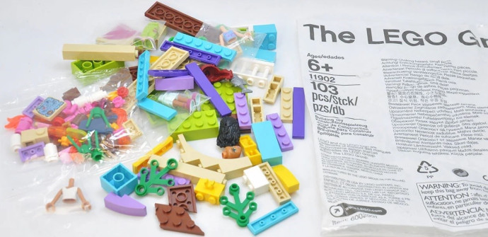 Brickmaster Friends: Treasure Hunt in Heartlake City parts