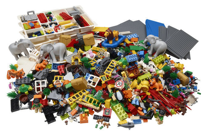 LEGO® SERIOUS PLAY® Sada s krajinou a postavami