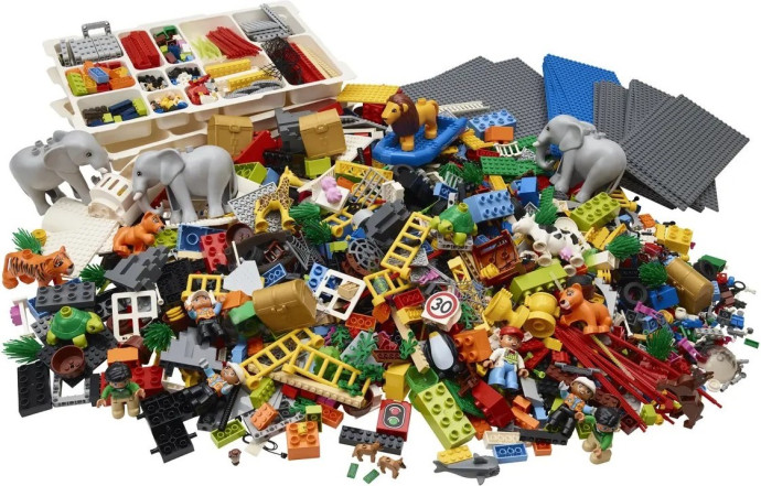 LEGO® SERIOUS PLAY® Súprava s krajinou a postavami