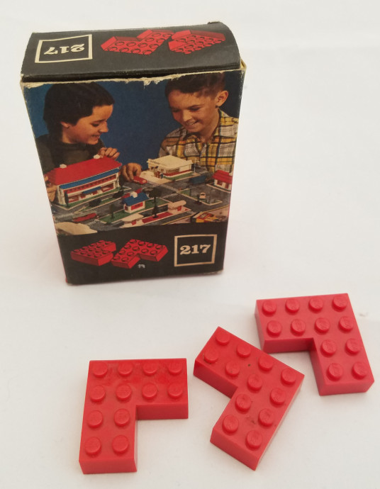 4 x 4 Corner Bricks