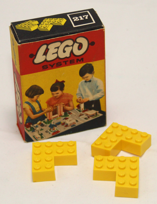 4 x 4 Corner Bricks