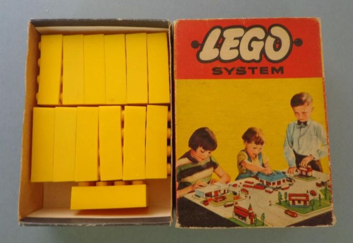 2 x 4 Bricks