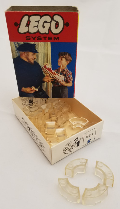 2 x 2 Curved Bricks