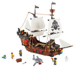 Creator 31109 Pirátská loď