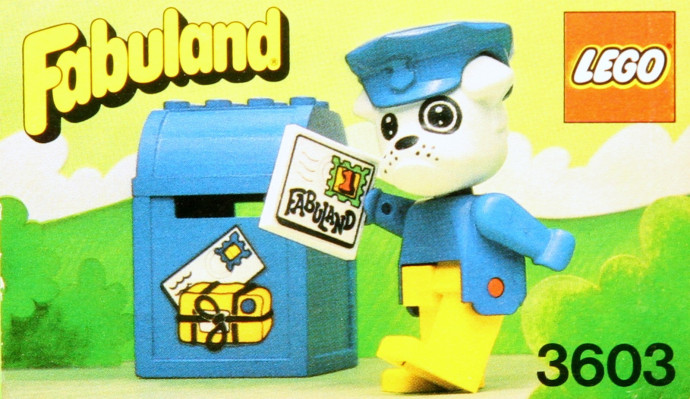 Boris Bulldog and Mailbox