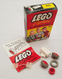 Small Wheels with Axles 